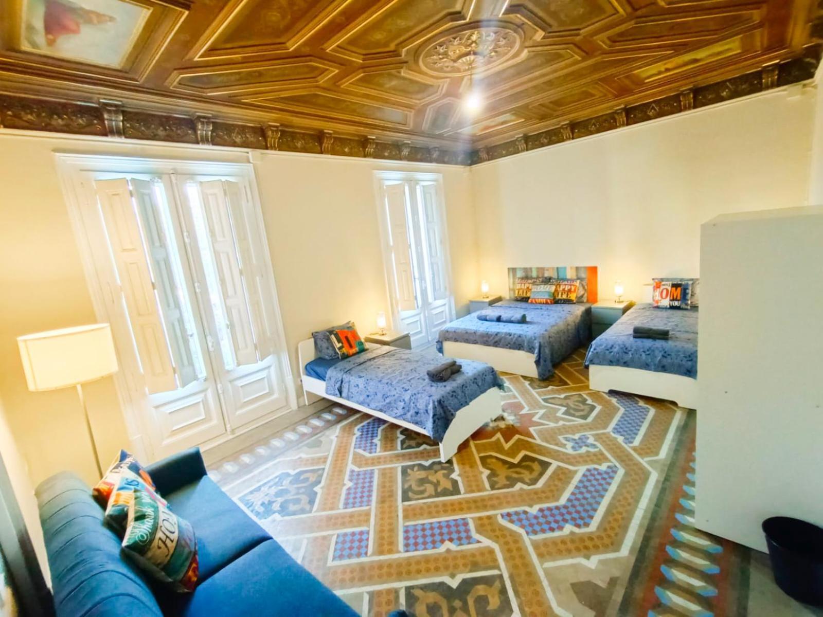 Private Rooms By Plaza Catalunya Barcelona Eksteriør bilde