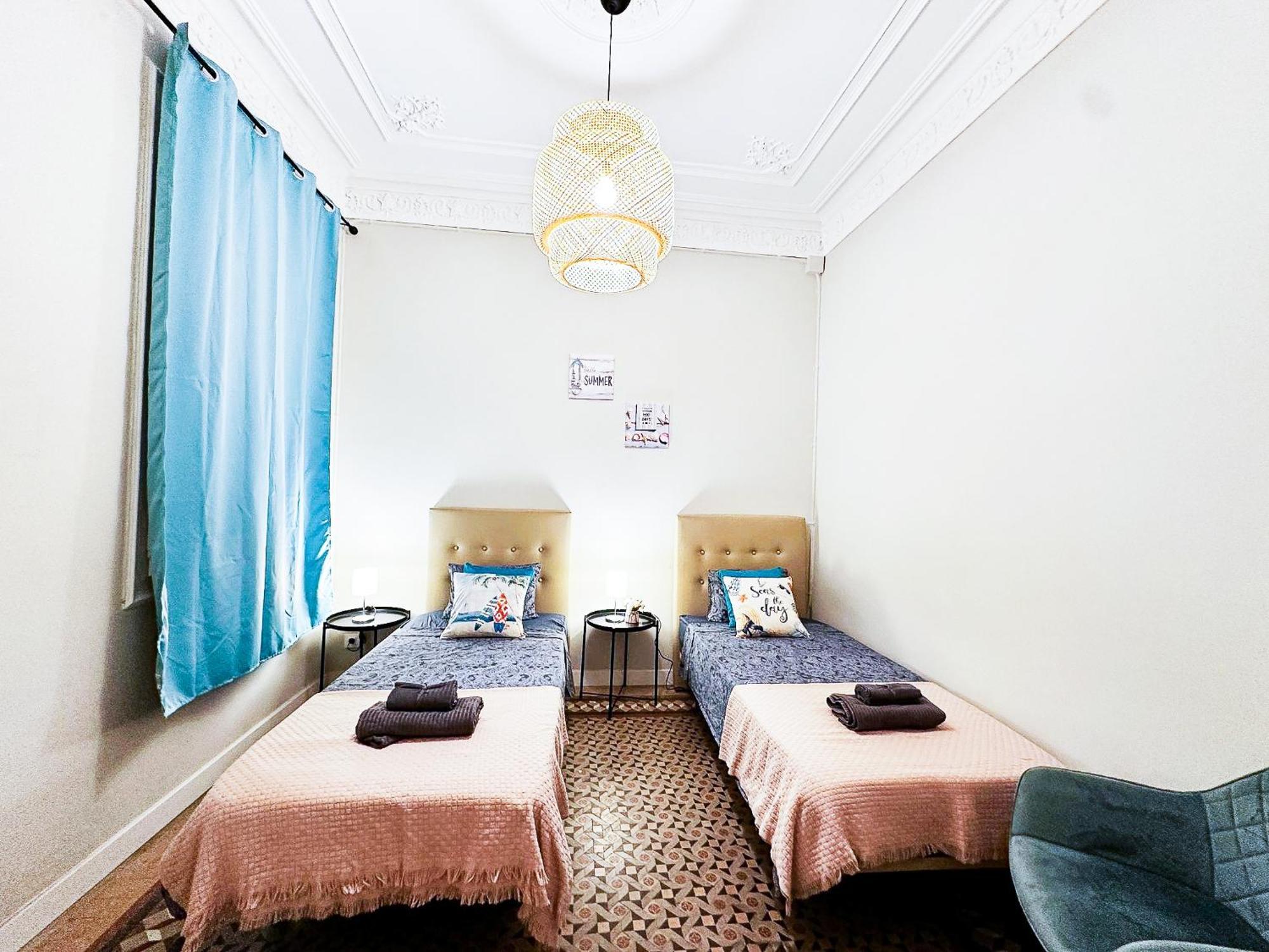 Private Rooms By Plaza Catalunya Barcelona Eksteriør bilde