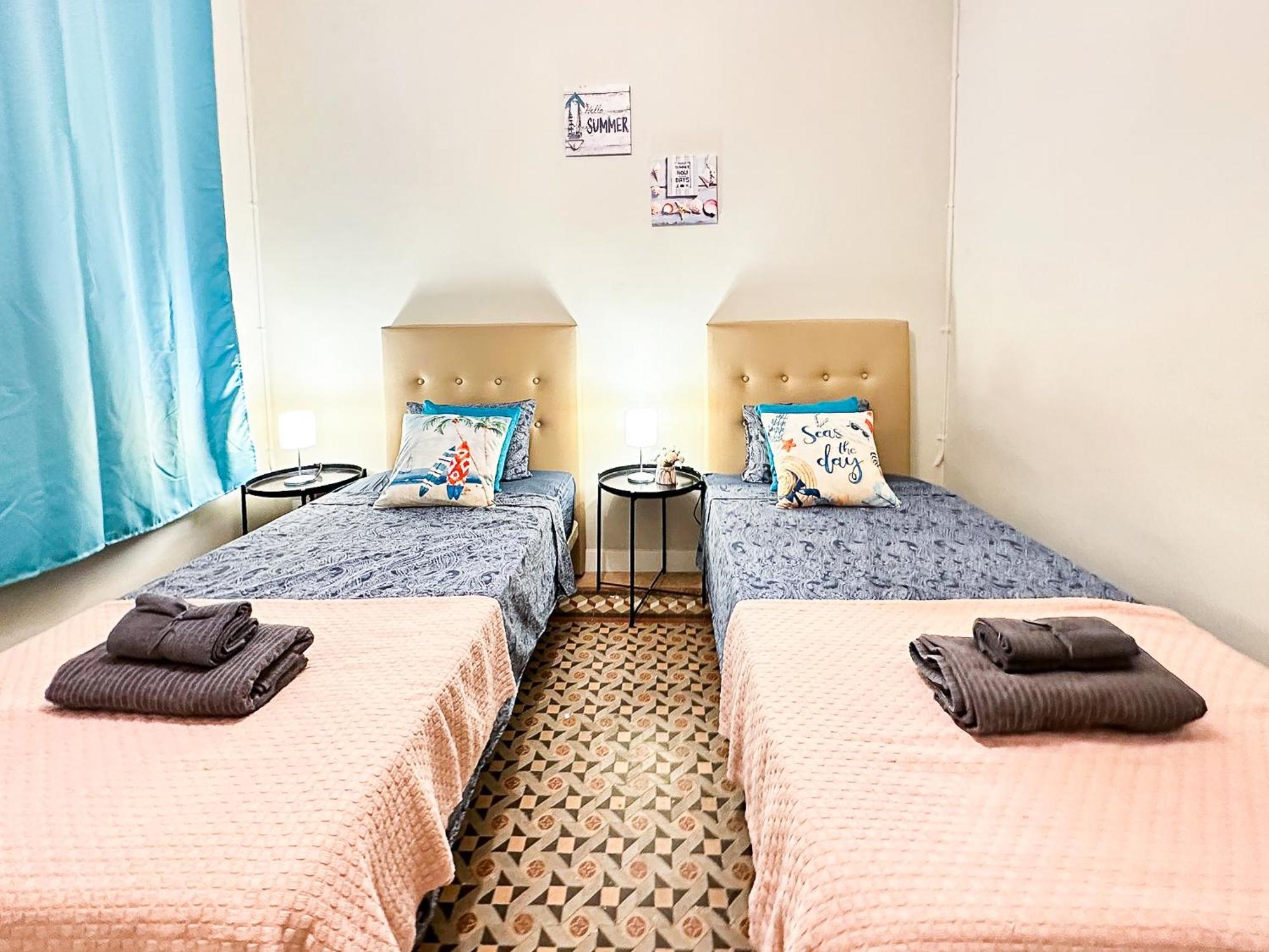 Private Rooms By Plaza Catalunya Barcelona Eksteriør bilde